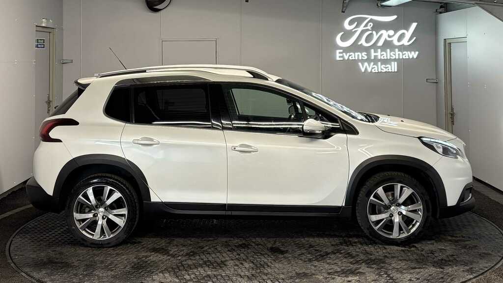 Peugeot 2008 1.5 Bluehdi 100 Allure 2018 KR68WFP White #4