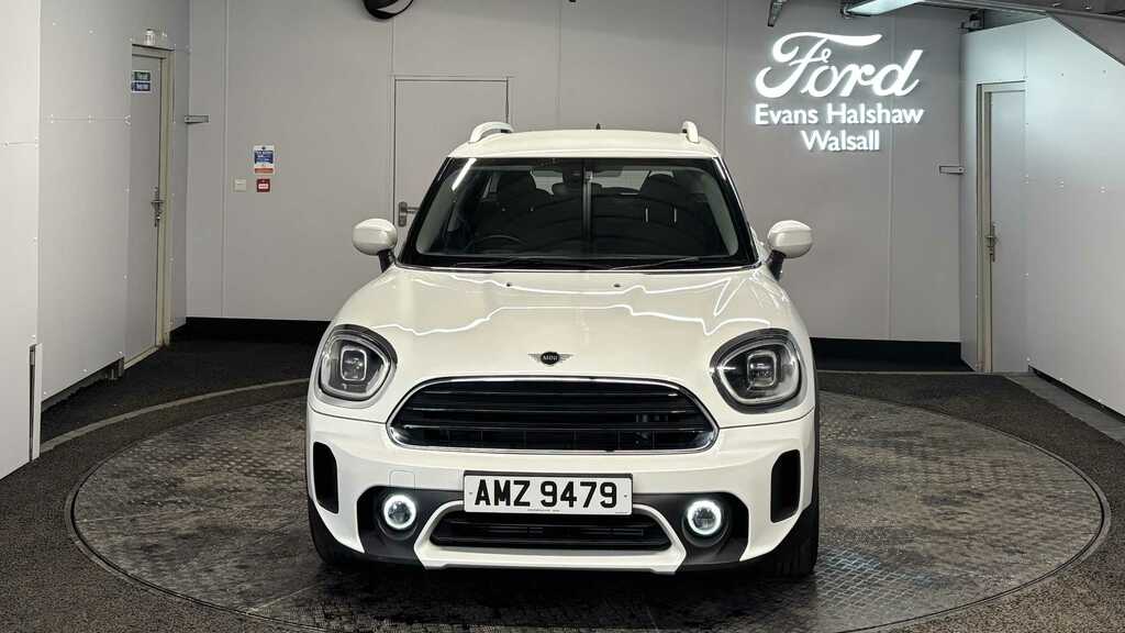 Mini Countryman 1.5 Cooper Classic 2023 AMZ9479 White #2
