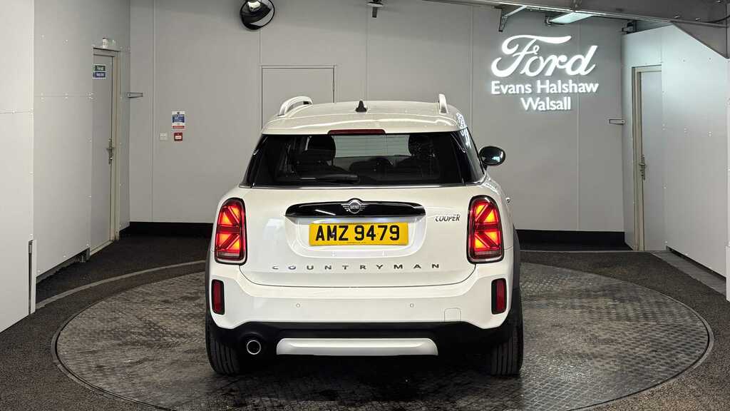 Mini Countryman 1.5 Cooper Classic 2023 AMZ9479 White #6