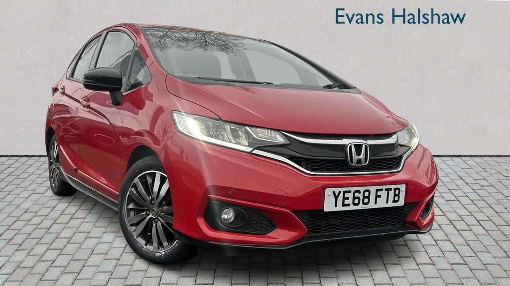 Honda Jazz 1.3 I-vtec Se Navi 2019 Red