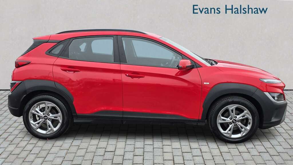 Hyundai Kona 1.0 Tgdi 48V Mhev Se Connect 2022 NV72HLN Red #4