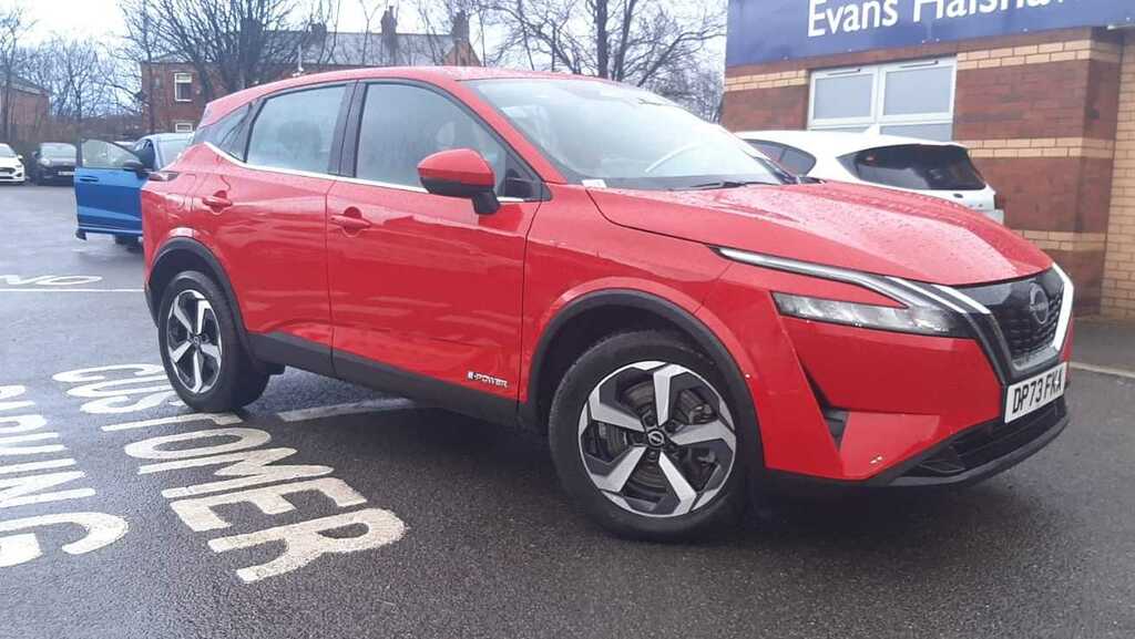 Nissan Qashqai 1.5 E-power Acenta Premium 2023 Red