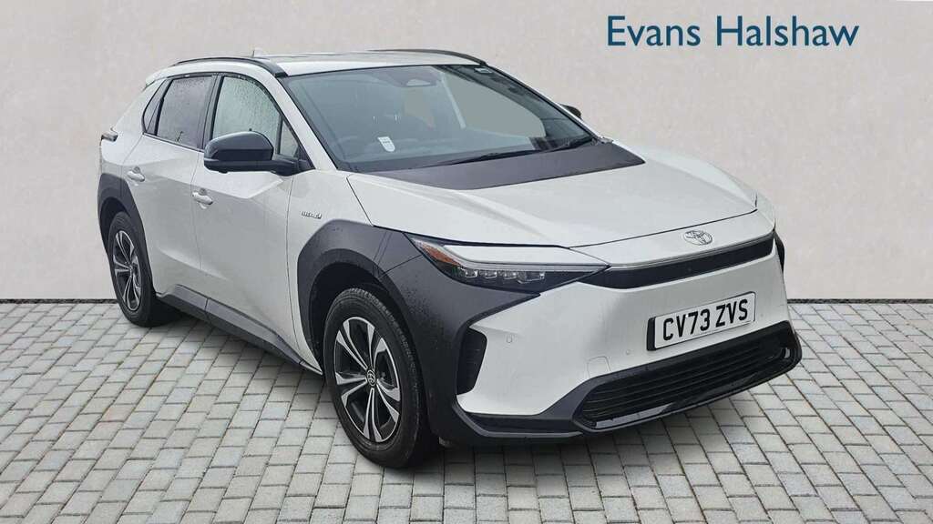 Toyota bZ4X 150Kw Motion 71.4Kwh 11Kw 2024 White