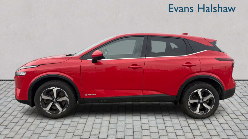 Nissan Qashqai 1.5 E-power N-connecta 2023 CP72HDC Red #3