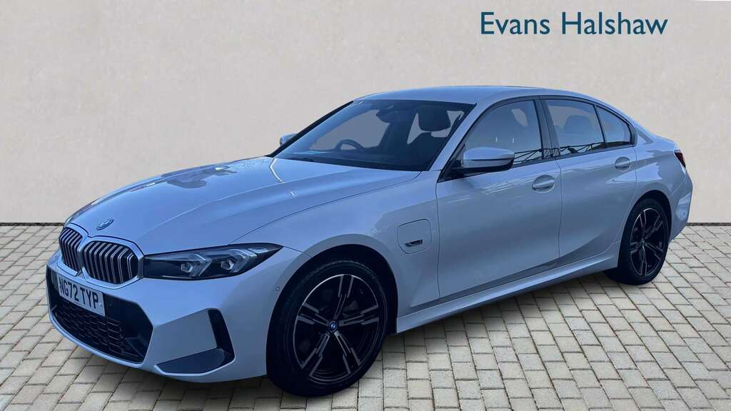 BMW 3 Series 330E M Sport Step 2023 NG72TYP White #3