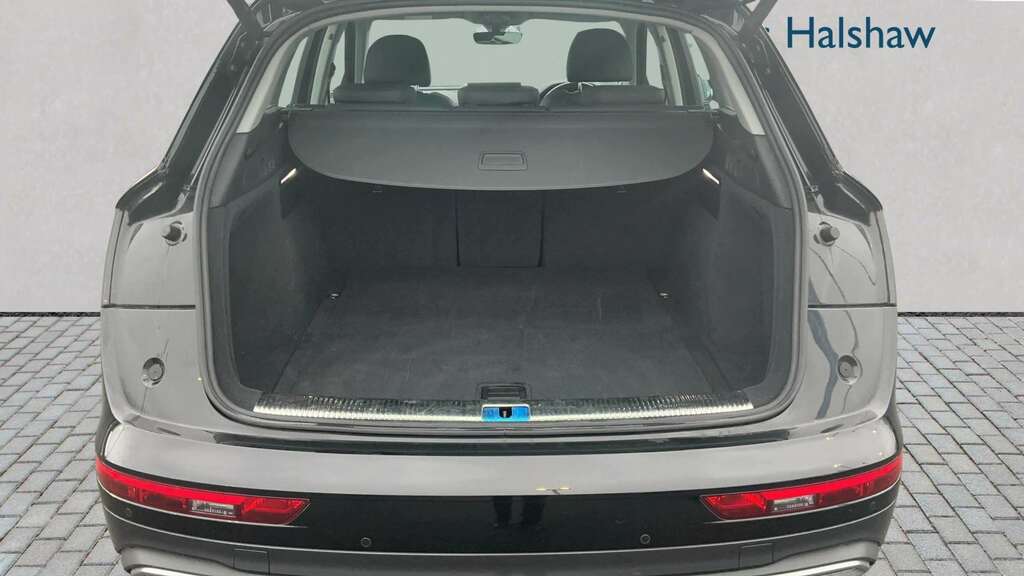 Audi Q5 45 Tfsi Quattro Sport S Tronic 2023 HG72ZDR Black #6