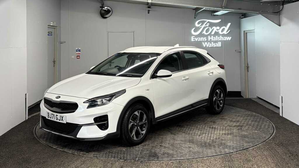 Kia Xceed 1.0T Gdi Isg 2 2021 BJ71GJX White #3