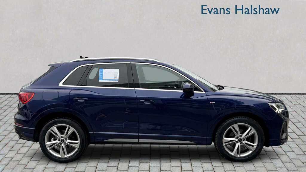 Audi Q3 35 Tfsi S Line S Tronic 2021 MJ71PCO Blue #3