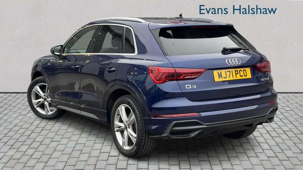 Audi Q3 35 Tfsi S Line S Tronic 2021 MJ71PCO Blue #2