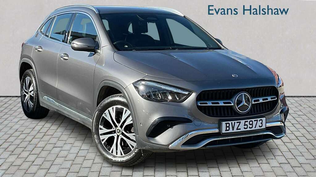 Mercedes-Benz GLA Class 200D Sport Executive 2025 Grey