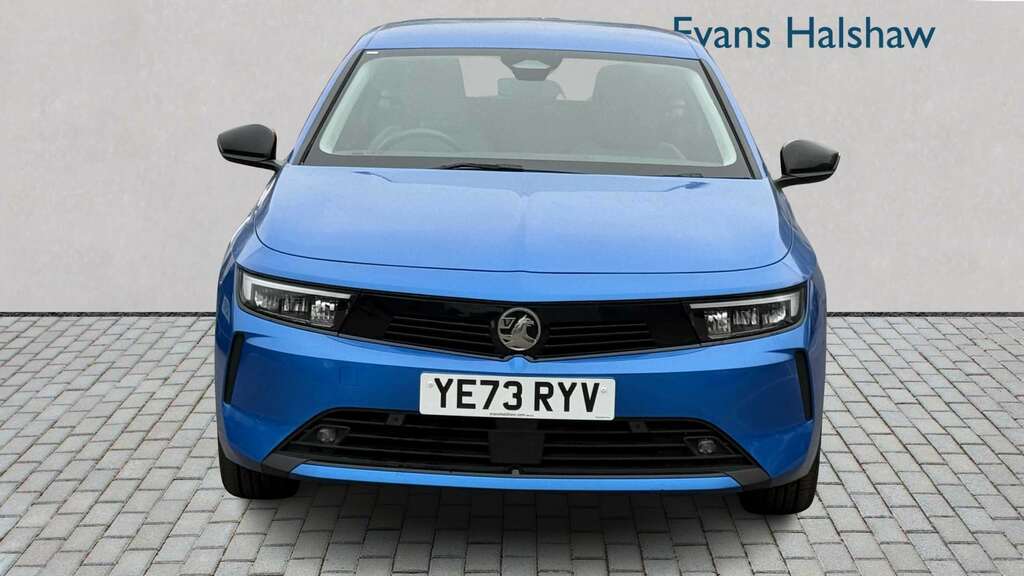 Vauxhall Astra 1.2 Turbo 130 Design 2023 YE73RYV Blue #4