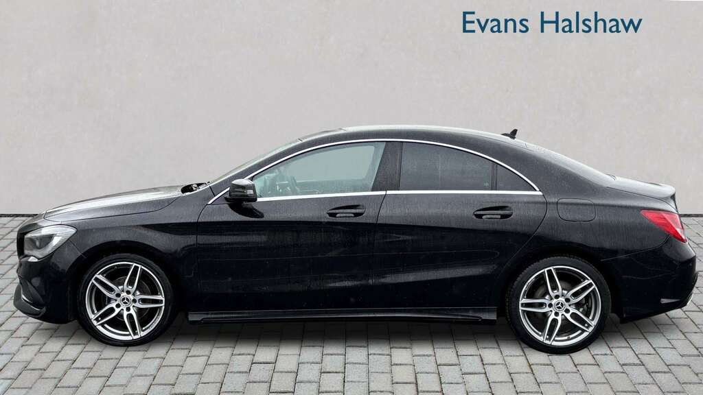 Mercedes-Benz CLA Class 180 Amg Line Edition 2018 EK68DYT Black #3
