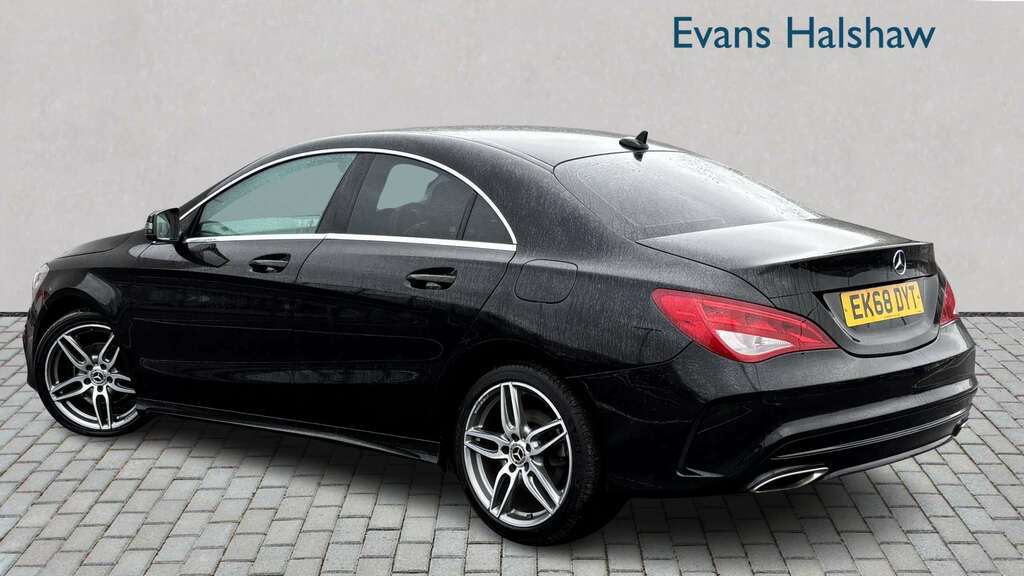 Mercedes-Benz CLA Class 180 Amg Line Edition 2018 EK68DYT Black #2