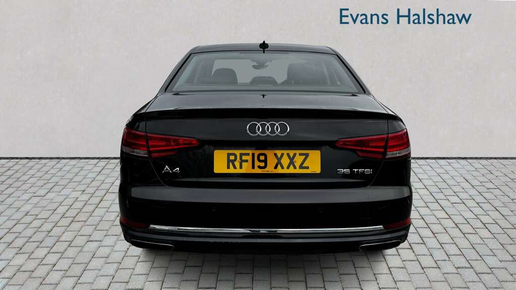 Audi A4 35 Tfsi Se 2019 RF19XXZ Black #5