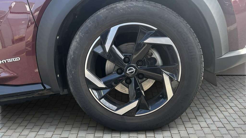 Nissan Juke 1.6 Hybrid N-connecta 2023 SM72XOK Red #5