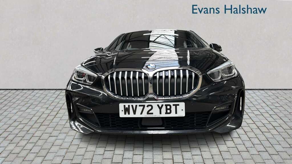 BMW 1 Series 118I 136 M Sport Step Lcp 2022 WV72YBT Black #4