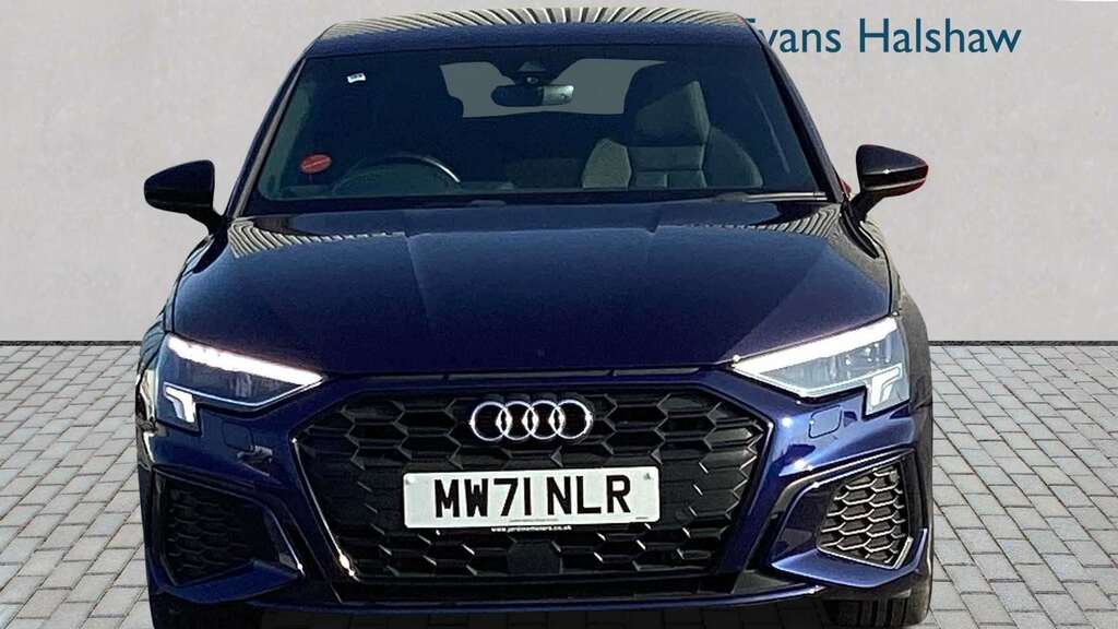 Audi A3 45 Tfsi E S Line Competition S Tronic 2021 Blue #4