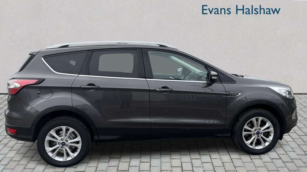 Ford Kuga 2.0 Tdci Titanium 2Wd 2018 ND67LDJ Grey #4
