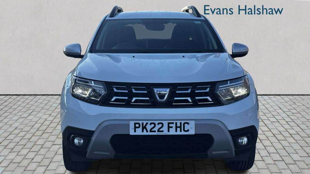 Dacia Duster 1.3 Tce 130 Prestige 2022 PK22FHC White #3
