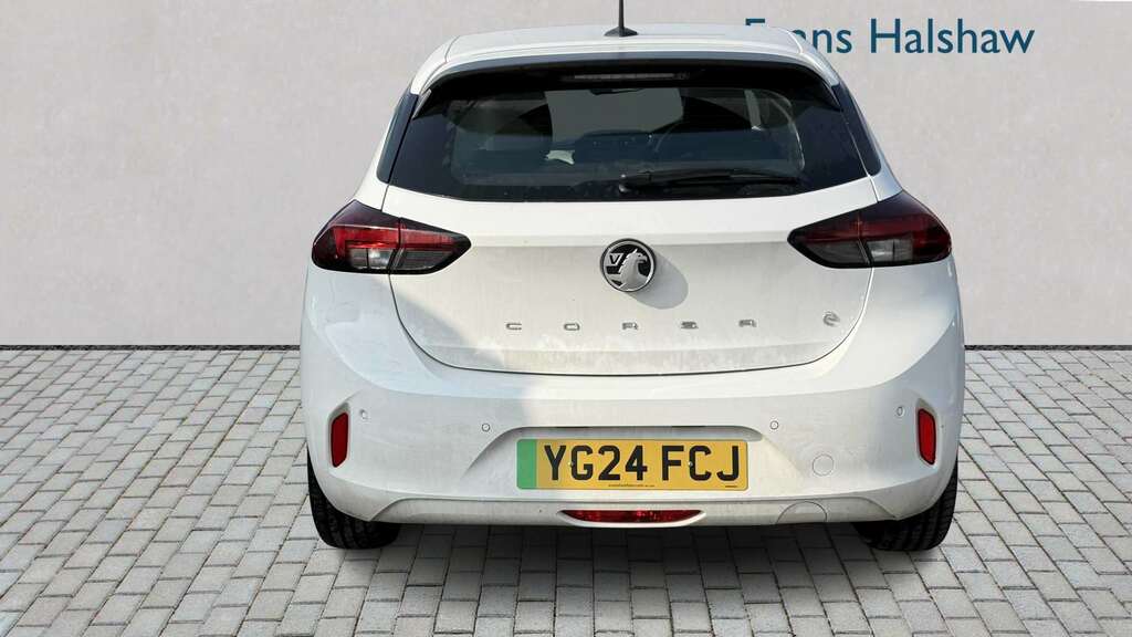 Vauxhall Corsa-e 100Kw Design 50Kwh 2024 YG24FCJ White #4