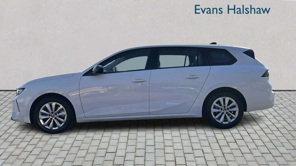 Vauxhall Astra 1.2 Turbo 130 Design 2023 YE73TCX White #5