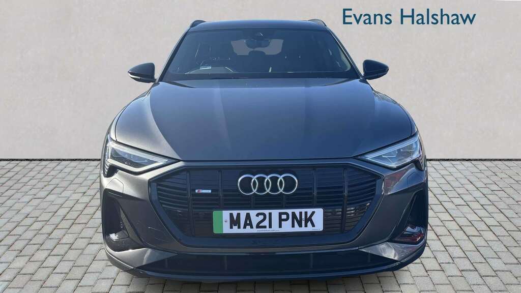 Audi E-tron 300Kw 55 Quattro 95Kwh Black Edition 2021 MA21PNK Grey #4