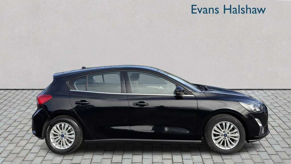 Ford Focus 1.0 Ecoboost Hybrid Mhev 155 Titanium Edition HF71NDX Black #6