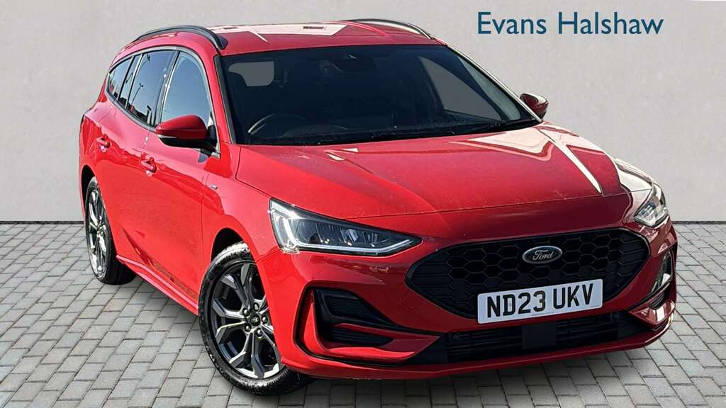 Ford Focus 1.0 Ecoboost Hybrid Mhev 155 St-line 2023 ND23UKV Red