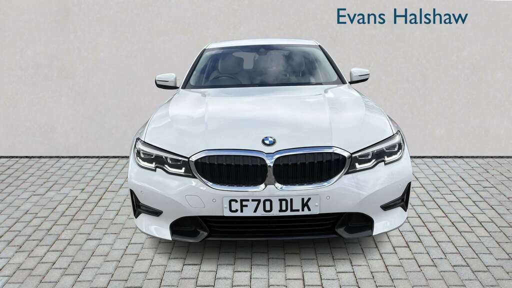 BMW 3 Series 320I Sport Step 2021 CF70DLK White #5