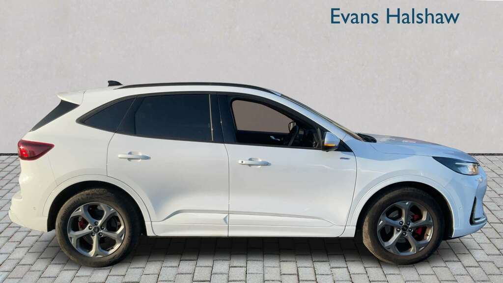 Ford Kuga 1.5 Ecoboost St-line 2024 White #4