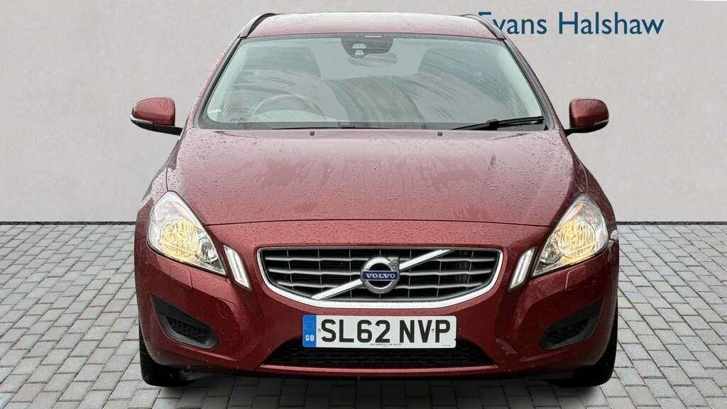Volvo V60 T3 150 Se Powershift 2012 SL62NVP Red #3