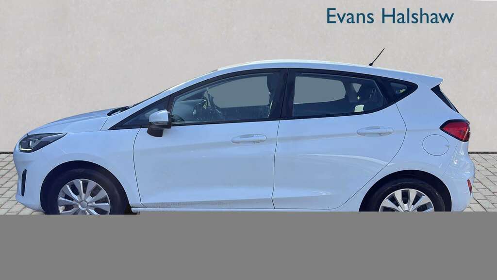 Ford Fiesta 1.1 Trend 2023 MM23NVF White #3
