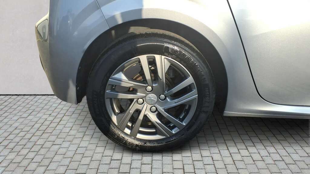 Peugeot 208 1.2 Puretech Active Premium 2021 Grey #6