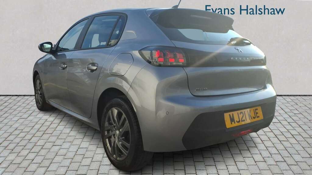 Peugeot 208 1.2 Puretech Active Premium 2021 Grey #2