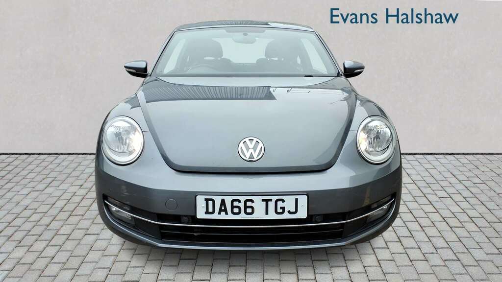 Volkswagen Beetle 1.2 Tsi Design Dsg Start Stop 2016 Grey #4