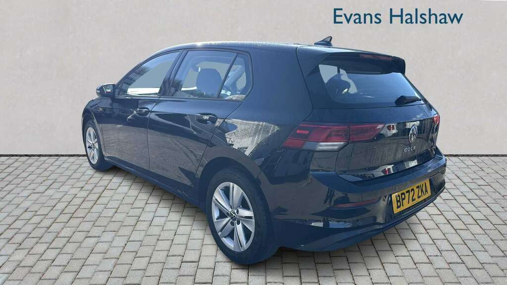 Volkswagen Golf 1.0 Tsi Life 2023 BP72ZKA Black #2