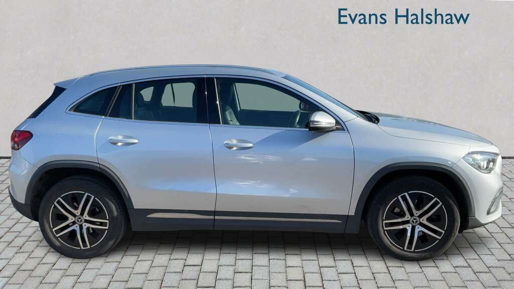 Mercedes-Benz GLA Class 200 Sport 2021 LS21WWO Silver #4