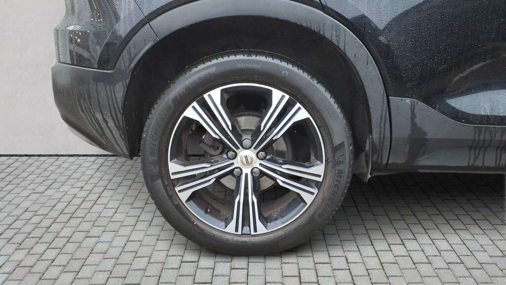 Volvo XC40 1.5 T3 163 Inscription Pro Geartronic 2021 LP70FHC Black #6
