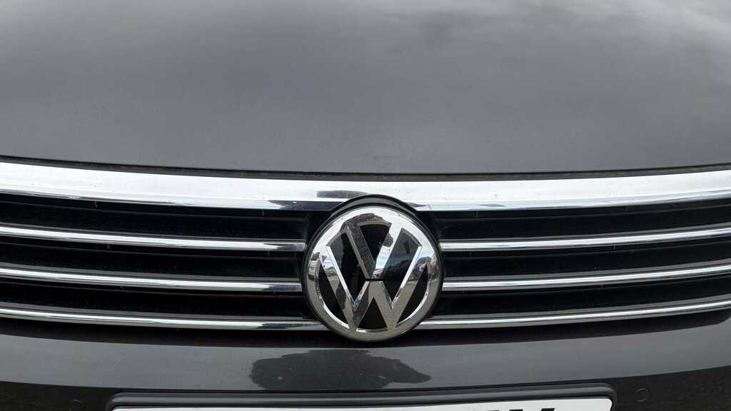 Volkswagen Passat 1.5 Tsi Evo 150 Se Business 2019 GH19FVV Grey #4