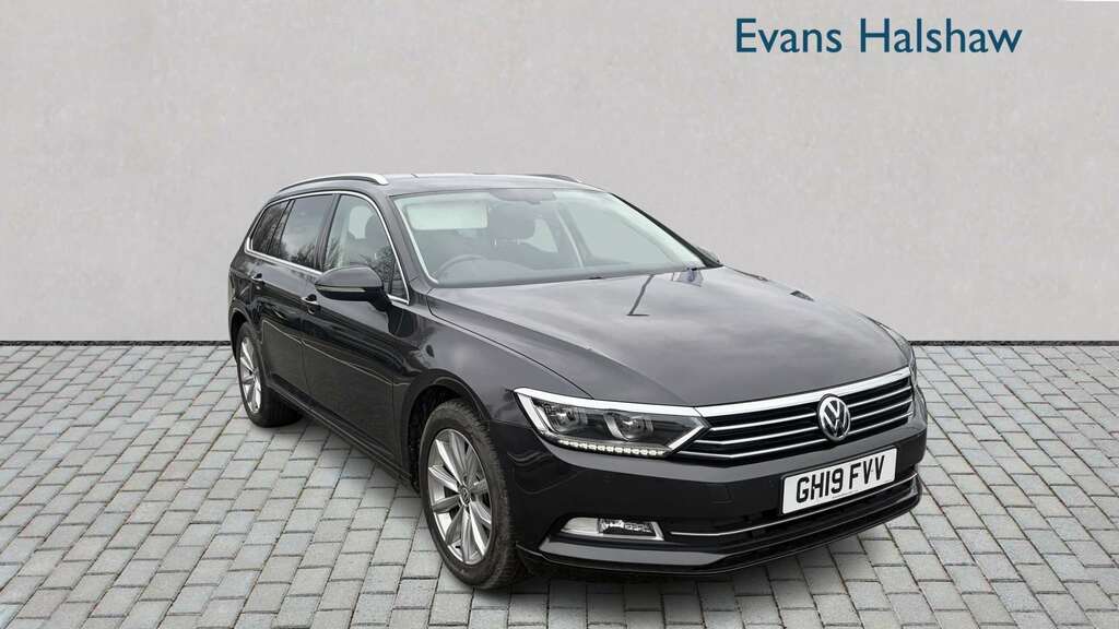 Volkswagen Passat 1.5 Tsi Evo 150 Se Business 2019 GH19FVV Grey #2