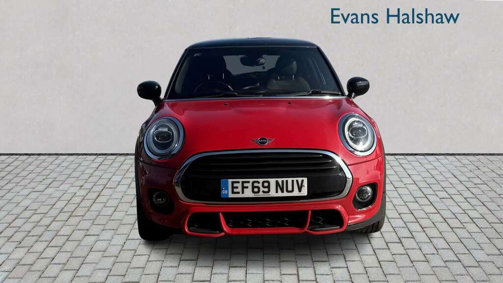 Mini Hatch 1.5 Cooper Sport II 2020 EF69NUV Red #4