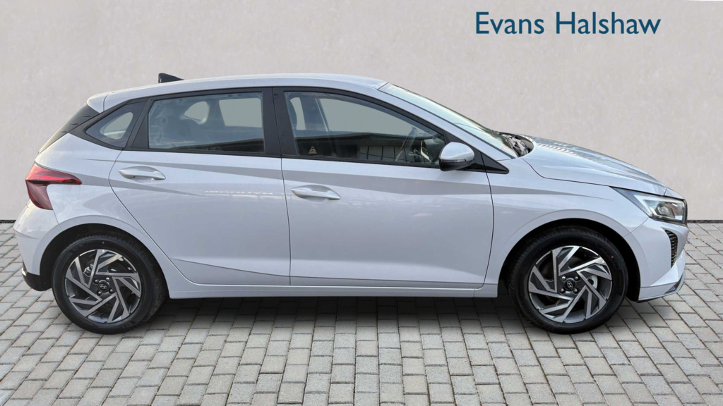Hyundai I20 1.0T Gdi Advance Nav Dct 2025 ND75HXX Grey #3