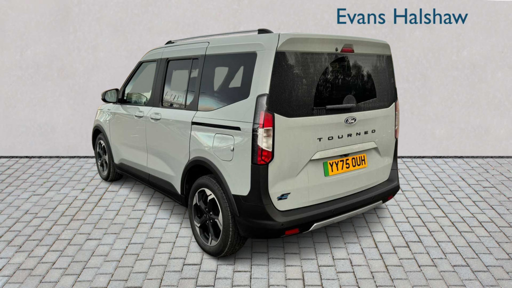 Ford Tourneo Courier 100Kw Active 43Kwh 2025 #2