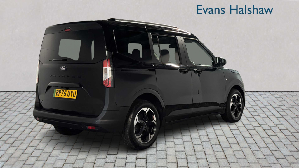 Ford Tourneo Courier 100Kw Titanium 43Kwh 2025 BP75UYU Black #5