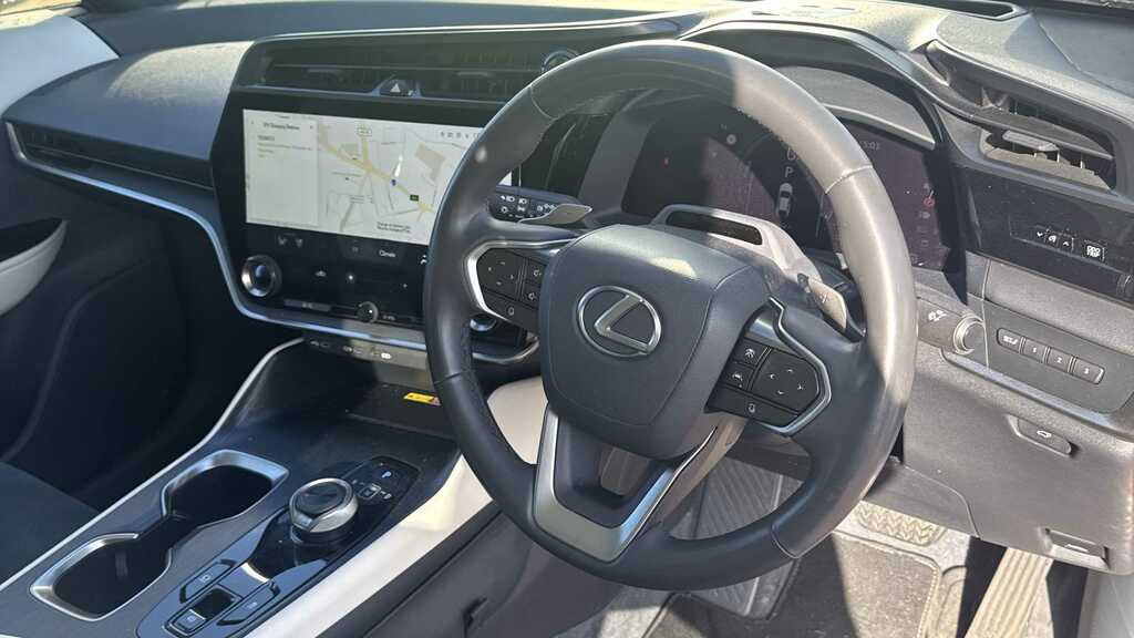 Lexus RZ 450E 230Kw Direct4 Takumi 71 Kwh 2023 #3