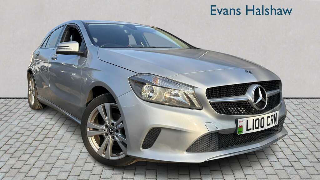 Mercedes-Benz A Class A180d Sport 2017 Silver