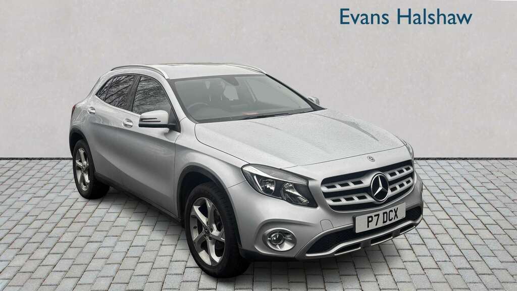 Mercedes-Benz GLA Class 200 Sport 2018 Silver