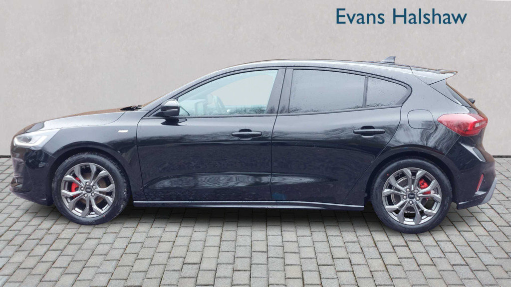 Ford Focus 1.0 Ecoboost Hybrid Mhev 155 St-line 2025 PF75RYV Black #5