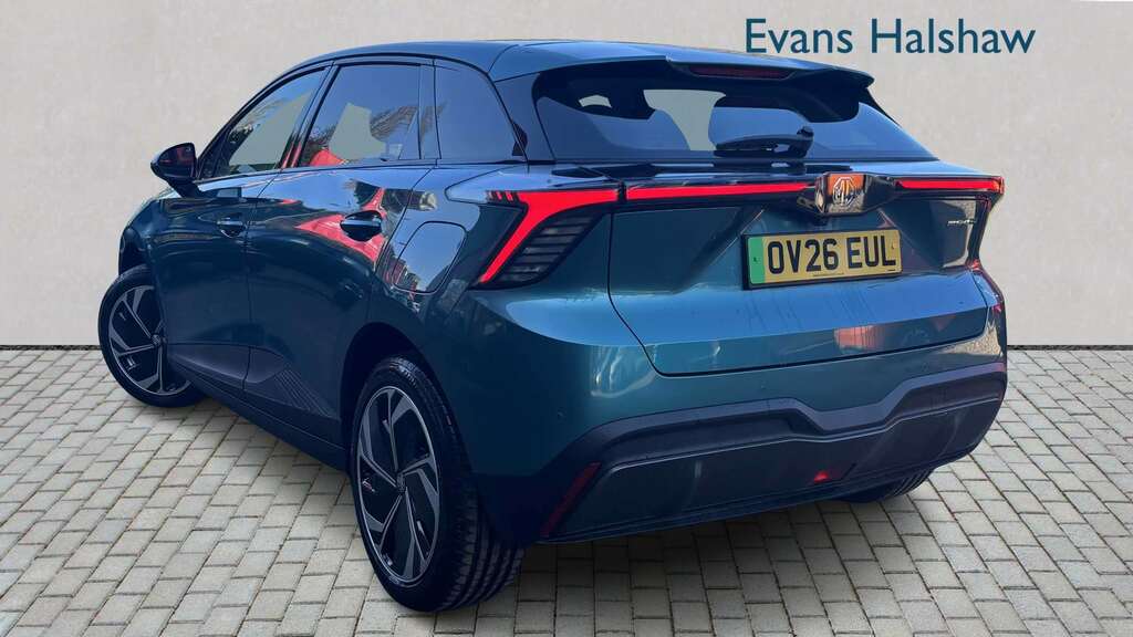 MG MG4 170Kw Premium Long Range 64Kwh 2026 OV26EUL Green #2