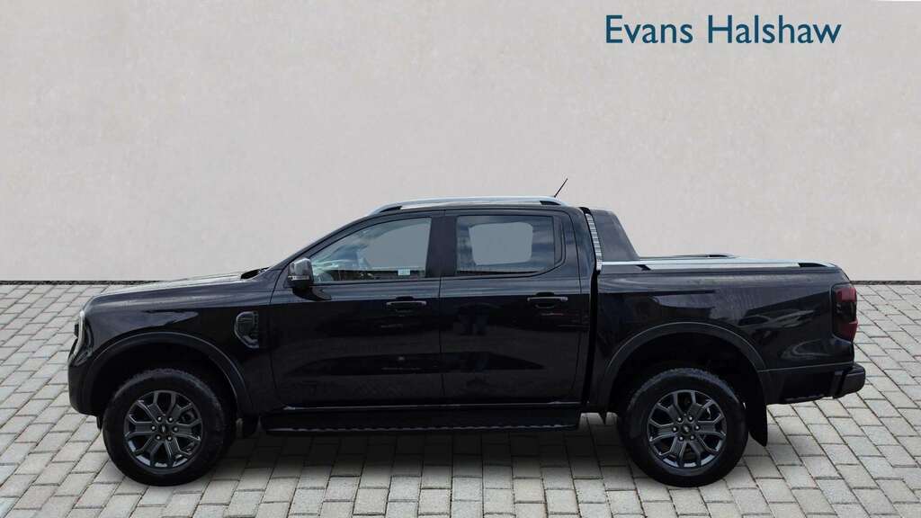 Ford Ranger Pick Up Double Cab Wildtrak 2.0 Ecoblue 205 2 WN75DNU Black #4